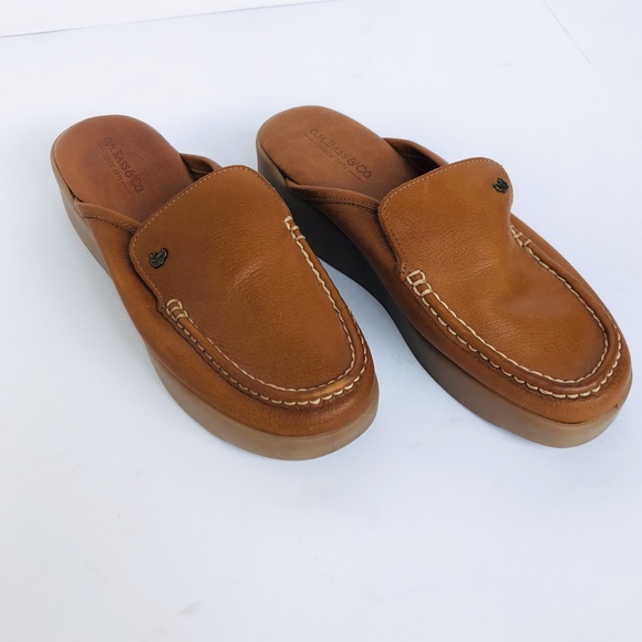 G.H. Bass & Co. Shoes - GH Bass Women's Size 8.5 Mule Leather Wedge EUC
